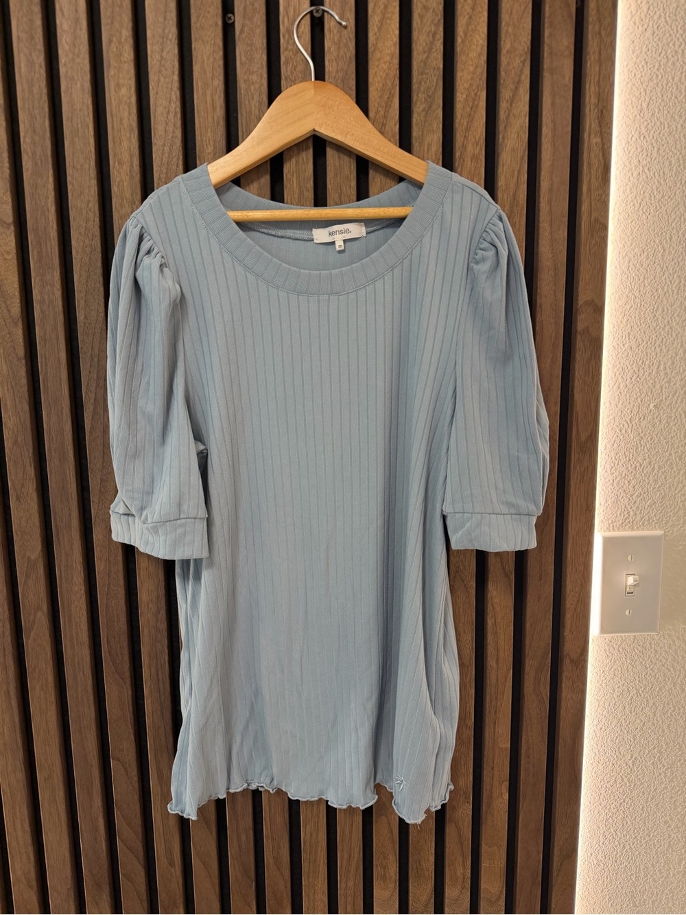 kensie Powder Blue Ribbed Puff-Sleeve Tee